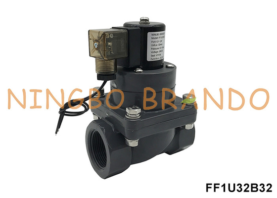 1-1/4' DN32 耐腐食 UPVC 化学酸のための電磁弁 24V 220V