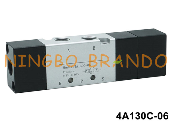 エアタックタイプ4A130C-06 1/8' 圧力空中パイロットバルブ 5/3 Way